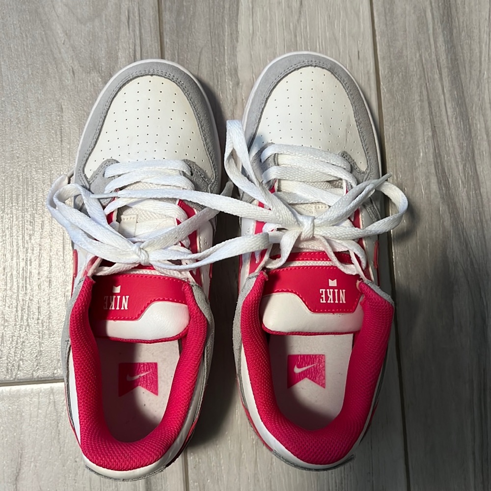Nike shoes BRAND NEW No box - pink white and light gray Size 6Y
